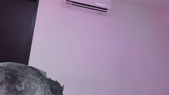 Snapshot of celeste_sea chatting on May 14, 7:20 pm celeste sea online show from May 14, 7:20 pm