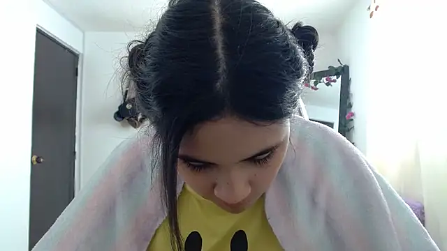 Snapshot of InocentHeaven1 chatting on December 21, 3:42 pm InocentHeaven1 online show from December 21, 3:42 pm