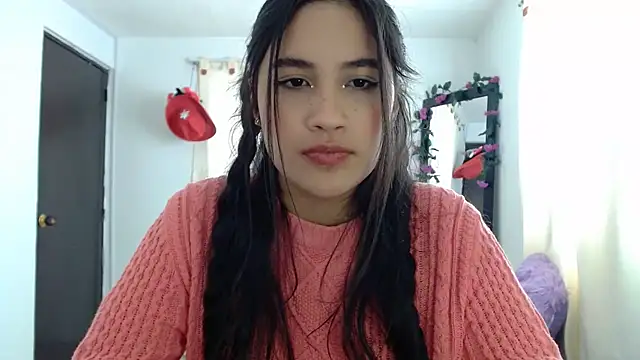 Snapshot of InocentHeaven1 chatting on February 6, 3:52 pm InocentHeaven1 online show from February 6, 3:52 pm