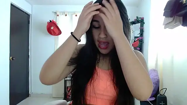 Snapshot of InocentHeaven1 chatting on February 11, 4:24 pm InocentHeaven1 online show from February 11, 4:24 pm