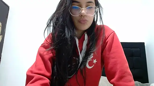 Snapshot of InocentHeaven1 chatting on February 20, 12:19 am InocentHeaven1 online show from February 20, 12:19 am