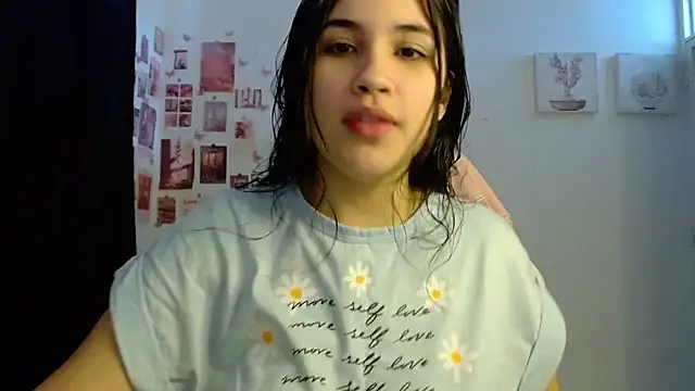 InocentHeaven1 online show from April 23, 12:51 pm