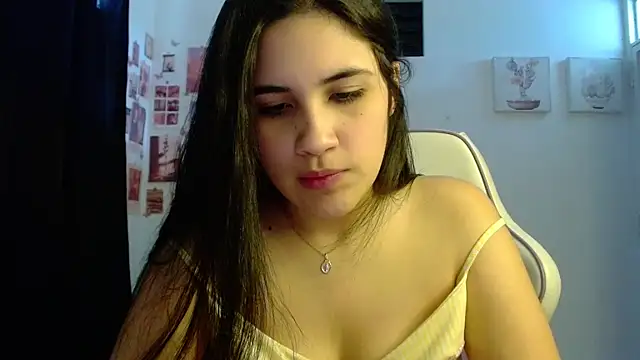 InocentHeaven1 online show from April 25, 1:41 pm