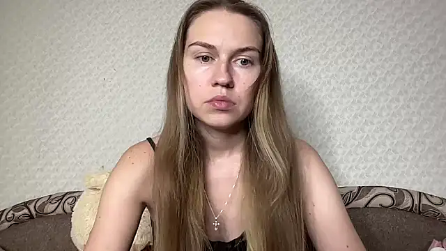 Snapshot of dream_alexa chatting on January 6, 3:29 pm dream alexa online show from January 6, 3:29 pm