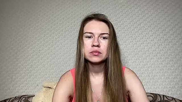 Snapshot of dream_alexa chatting on January 10, 4:44 am dream alexa online show from January 10, 4:44 am