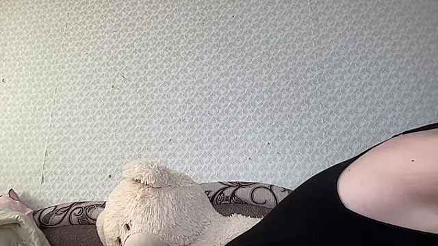 Snapshot of dream_alexa chatting on February 7, 12:28 pm dream alexa online show from February 7, 12:28 pm