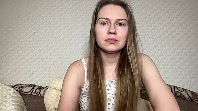 Snapshot of dream_alexa chatting on February 8, 3:42 pm dream alexa online show from February 8, 3:42 pm