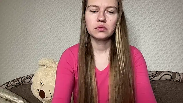 Snapshot of dream_alexa chatting on February 15, 6:12 am dream alexa online show from February 15, 6:12 am