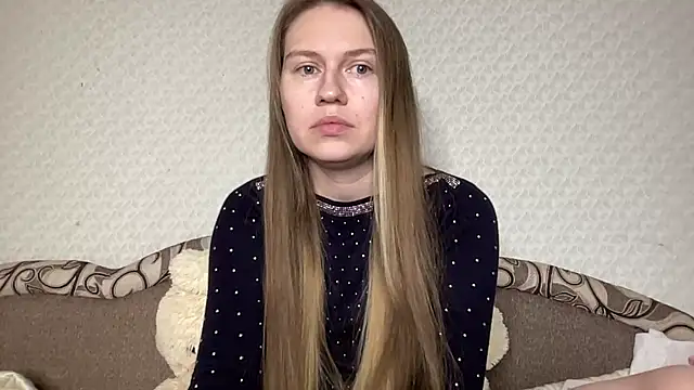 Snapshot of dream_alexa chatting on February 19, 9:25 pm dream alexa online show from February 19, 9:25 pm