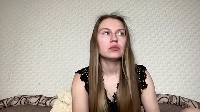 Snapshot of dream_alexa chatting on February 28, 5:15 am dream alexa online show from February 28, 5:15 am