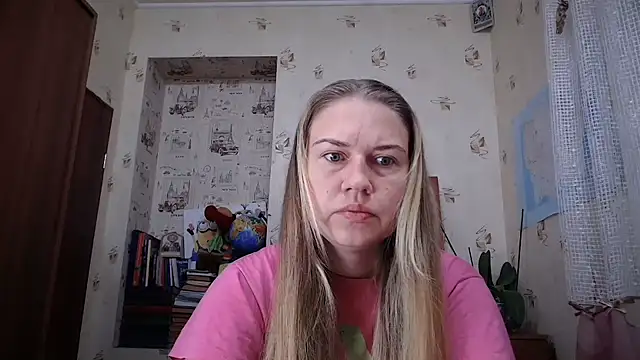 Snapshot of dream_alexa chatting on September 22, 3:08 am dream alexa online show from September 22, 3:08 am