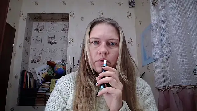Snapshot of dream_alexa chatting on October 19, 2:01 am dream alexa online show from October 19, 2:01 am