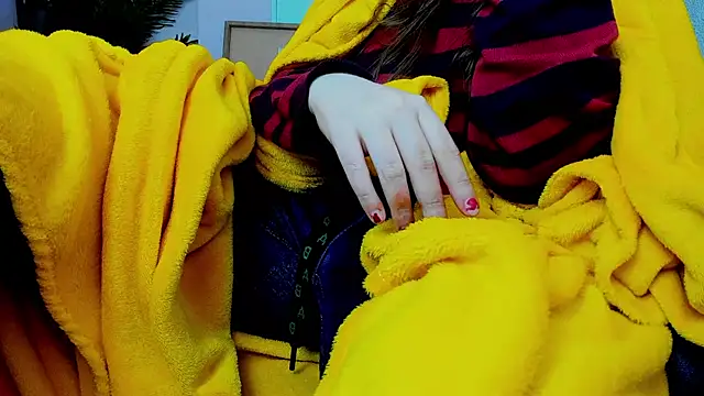 Persephoni online show from February 10, 2:26 pm