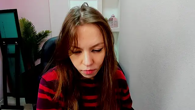 Persephoni online show from February 21, 5:56 am