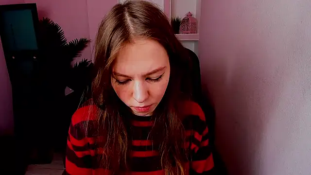 Persephoni online show from March 8, 1:47 pm