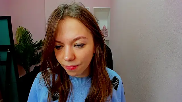 Persephoni online show from October 11, 5:28 am