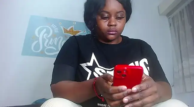 Snapshot of sharik-browns chatting on March 17, 7:04 pm sharik-browns online show from March 17, 7:04 pm