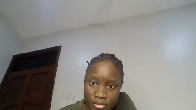 sweet sassy  online show from June 26, 2:54 pm