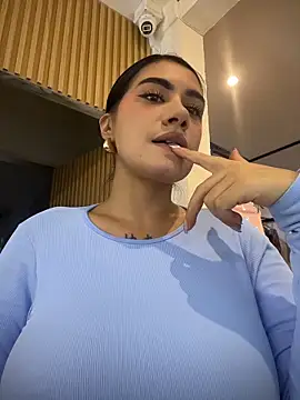 clarachanelricek online show from March 18, 8:12 pm