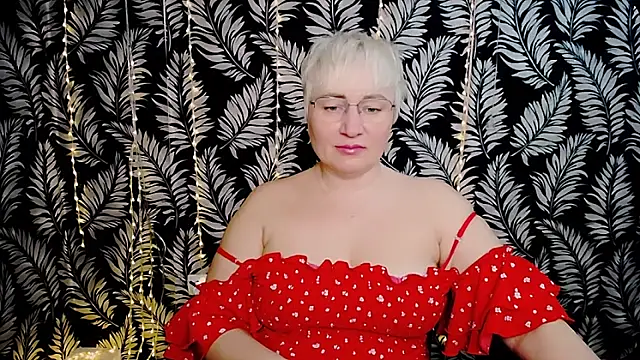 Olivia playful online show from March 29, 10:15 am