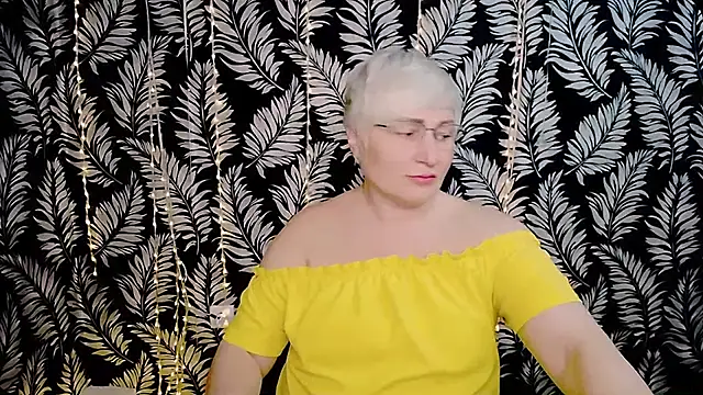 Olivia playful online show from April 19, 10:25 am