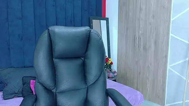 Snapshot of Chanel-24 chatting on October 15, 4:12 am Chanel-24 online show from October 15, 4:12 am