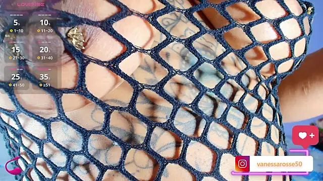 Snapshot of Julieth_Rossi chatting on October 1, 11:11 pm Julieth Rossi online show from October 1, 11:11 pm