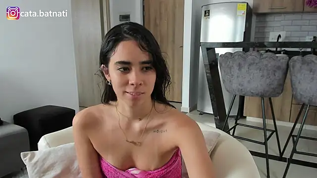 Snapshot of cata_batnati chatting on February 9, 6:05 pm cata batnati online show from February 9, 6:05 pm