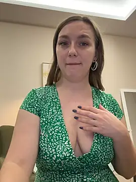 Snapshot of Janeee chatting on January 4, 12:59 pm Janeee online show from January 4, 12:59 pm