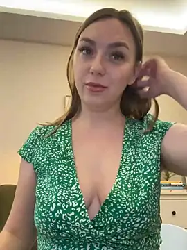 Snapshot of Janeee chatting on March 22, 6:33 am Janeee online show from March 22, 6:33 am