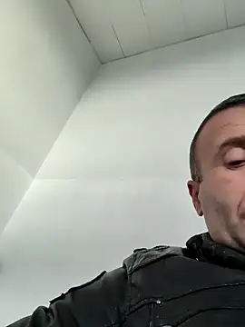 muscularsexy online show from December 12, 2:00 pm