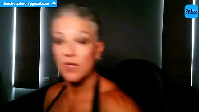 Snapshot of Devon2020 chatting on July 10, 11:13 am Devon2020 online show from July 10, 11:13 am