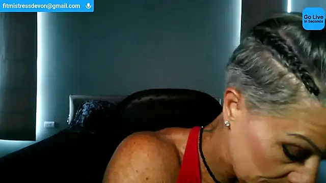 Snapshot of Devon2020 chatting on July 18, 9:57 am Devon2020 online show from July 18, 9:57 am