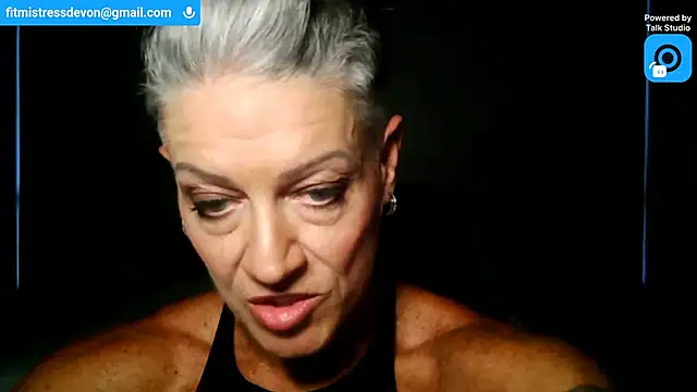 Snapshot of Devon2020 chatting on July 27, 11:50 am Devon2020 online show from July 27, 11:50 am