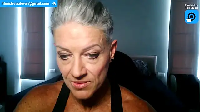 Snapshot of Devon2020 chatting on July 28, 5:03 am Devon2020 online show from July 28, 5:03 am