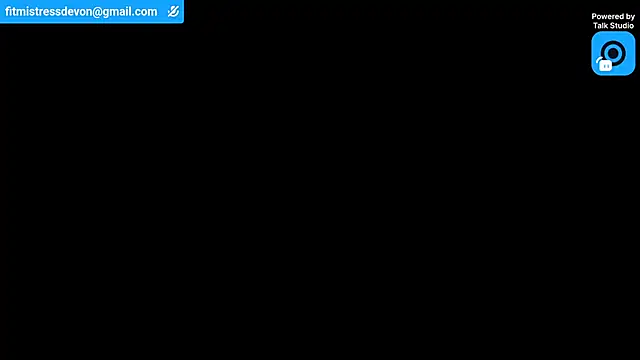 Snapshot of Devon2020 chatting on July 30, 7:07 am Devon2020 online show from July 30, 7:07 am