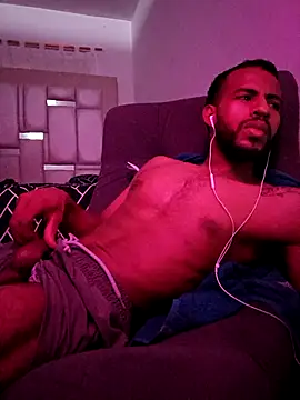 Criistianprado19cm online show from April 14, 12:49 am