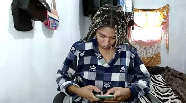 angelamarie1 online show from February 17, 12:59 pm