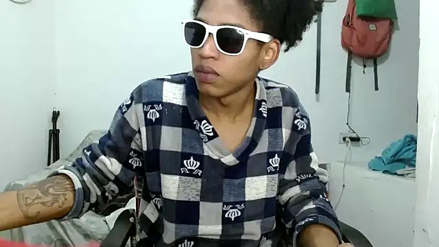 angelamarie1 online show from September 10, 10:26 am