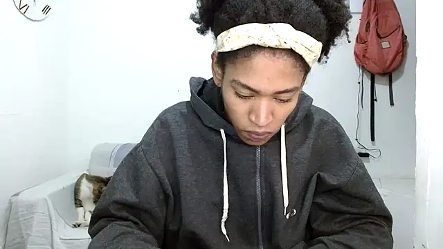 angelamarie1 online show from October 11, 10:47 am