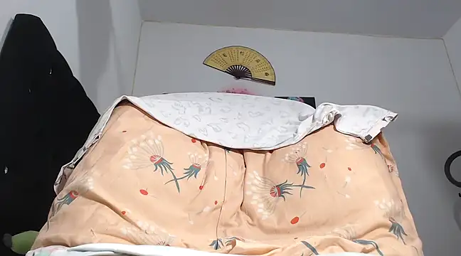 pamelabigcock69 online show from March 12, 3:18 pm