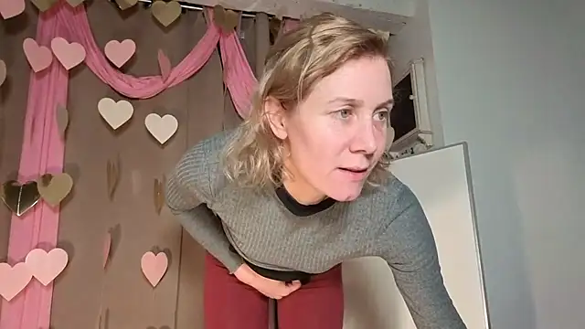 Lola Belgium online show from February 13, 5:53 pm