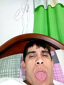 LarryCapija online show from October 23, 4:23 am