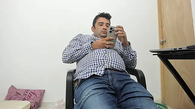 isearchcompany online show from November 28, 12:19 pm