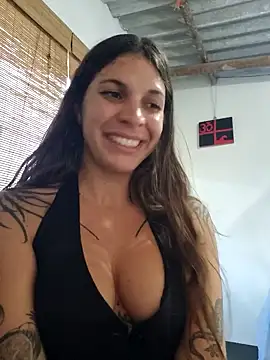 frenchxena98 online show from December 7, 8:38 pm