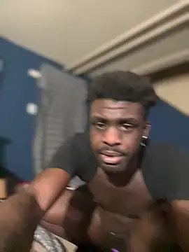 versetopcouple online show from February 10, 5:06 pm