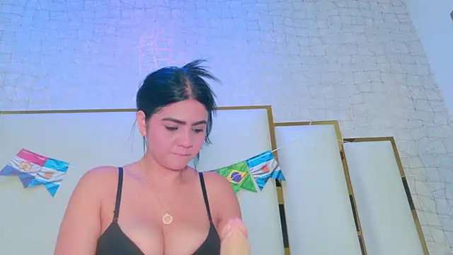 paola rodriguez online show from June 27, 9:58 am