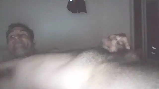 Snapshot of crazyslapper chatting on June 4, 7:20 pm crazyslapper online show from June 4, 7:20 pm