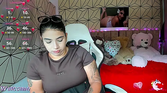 vane lopez  online show from September 22, 5:26 pm