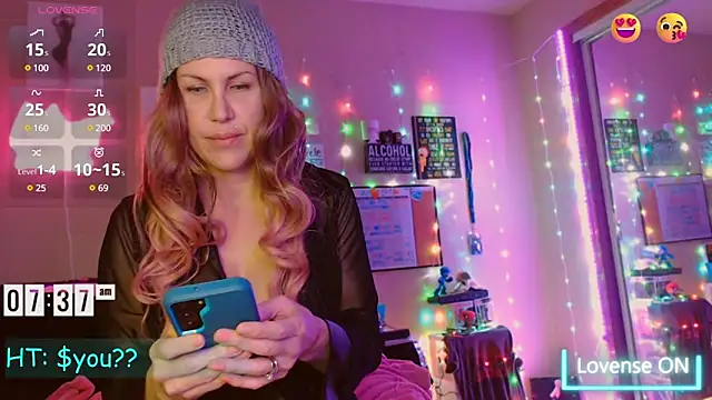 EmmaIsHere online show from December 15, 2:37 pm